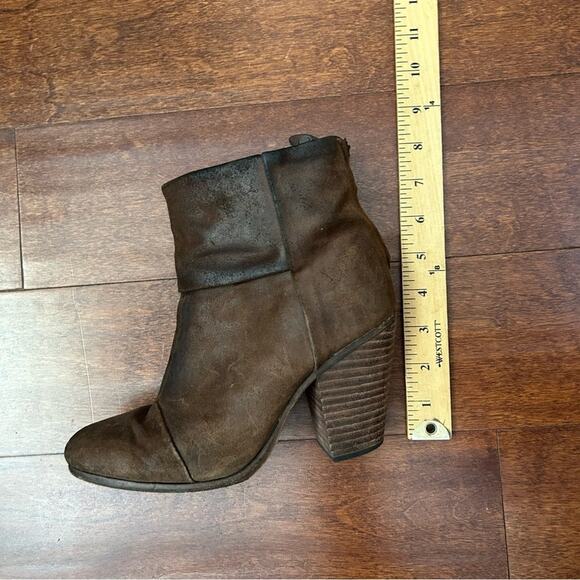 Rag & Bone Women's Distressed Brown Suede Ankle Boots w/ Stacked Heels, Size 6.5 - Picture 15 of 16